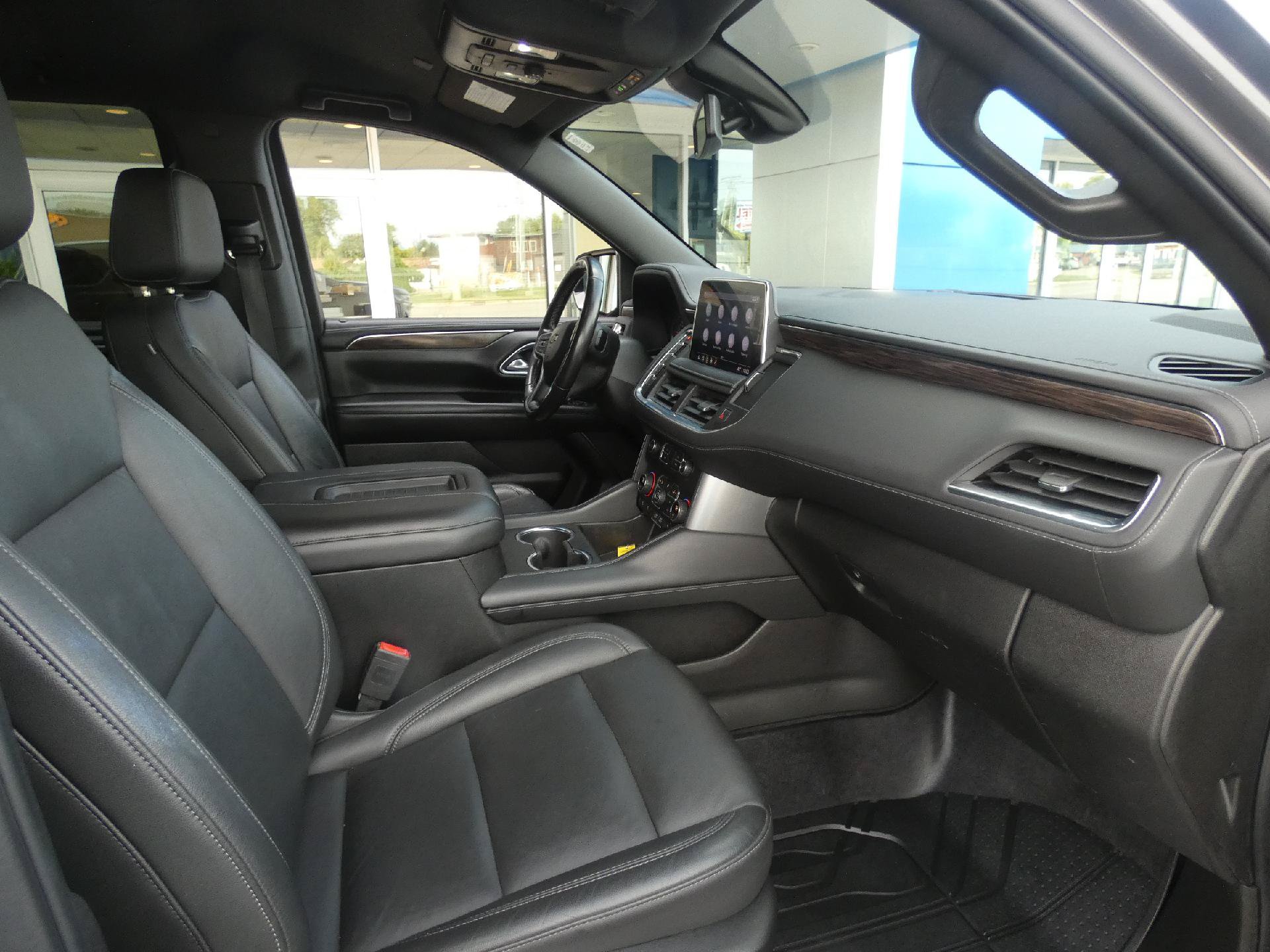 Used 2021 Chevrolet Tahoe LT AWD/4WD image 17