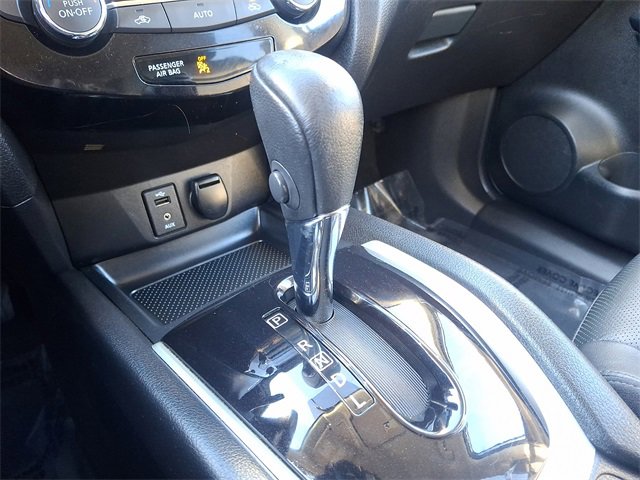 Used 2014 Nissan Rogue SL image 11