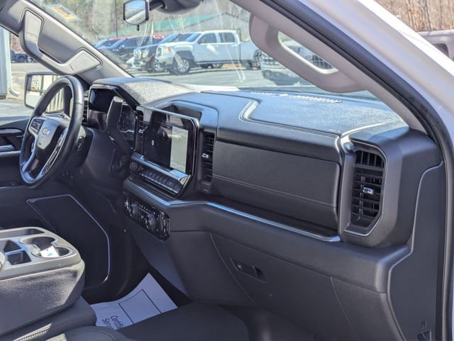Certified 2023 Chevrolet Silverado 1500 LT AWD/4WD image 36