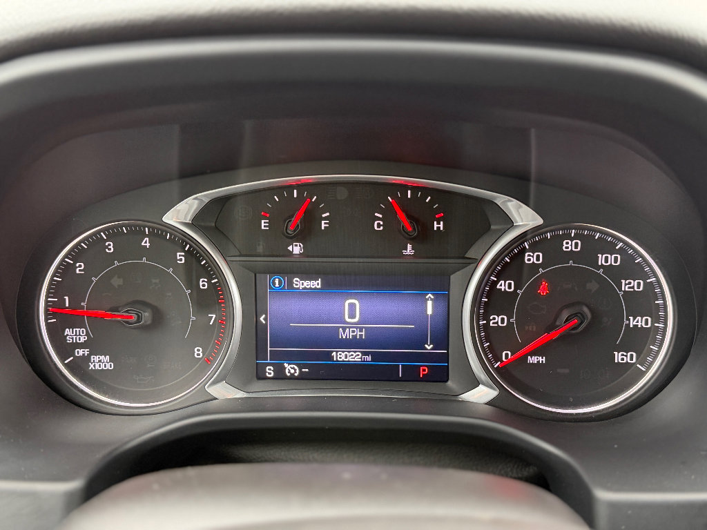 Used 2023 GMC Acadia SLE w/ Driver Convenience Package image 7