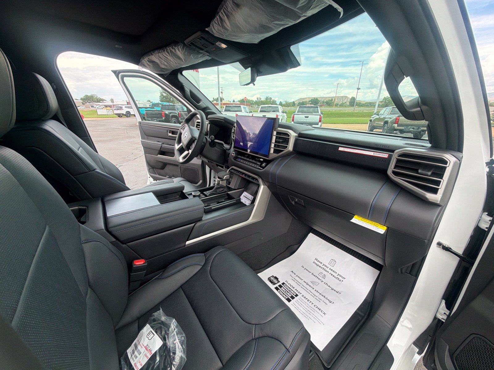 New 2026 Toyota Tundra Platinum AWD/4WD image 30