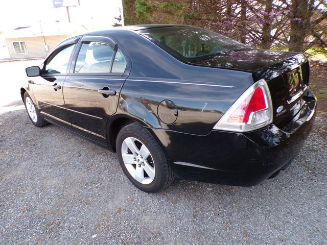 Used 2006 Ford Fusion SE FWD image 3