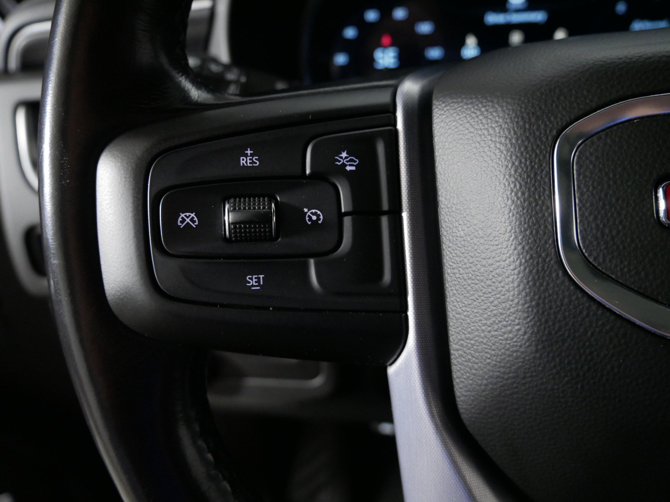 Certified 2023 GMC Yukon SLT image 27