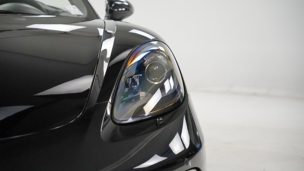 Used 2025 Porsche 718 Boxster image 7