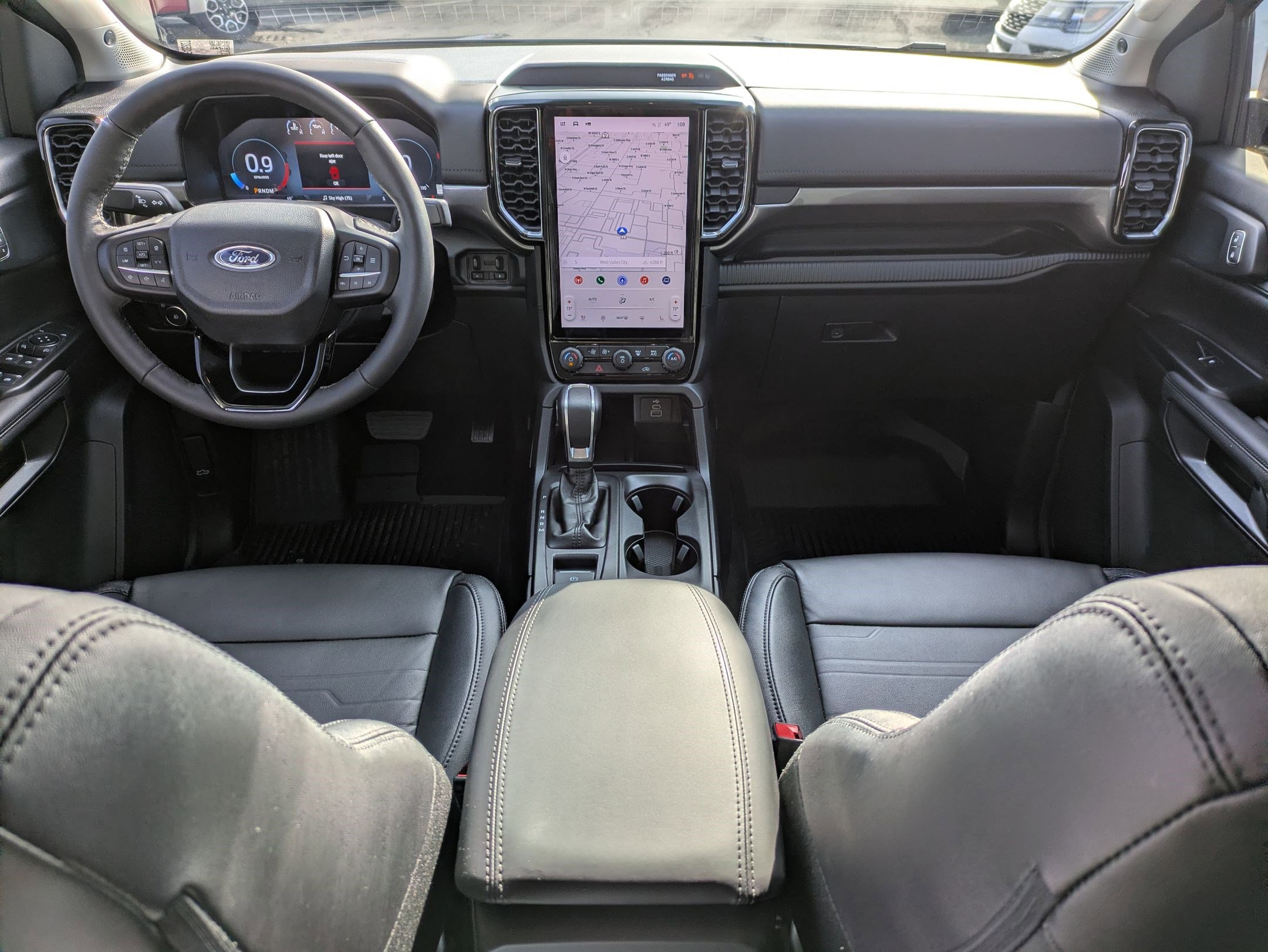 Used 2025 Ford Ranger Lariat w/ FX4 Off-Road Package image 26