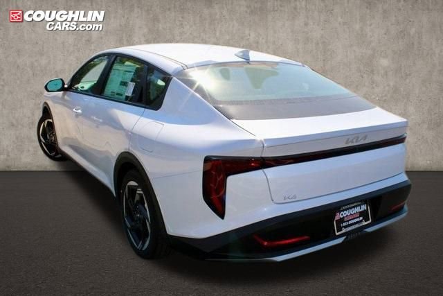New 2025 Kia K4 EX image 10
