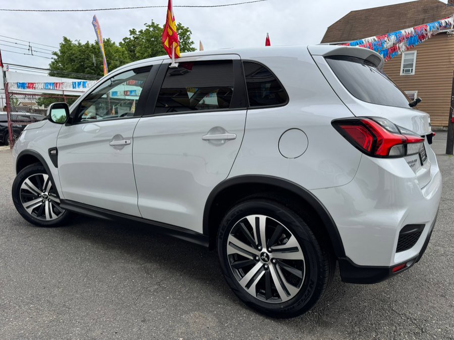 Used 2025 Mitsubishi Outlander Sport AWD image 3