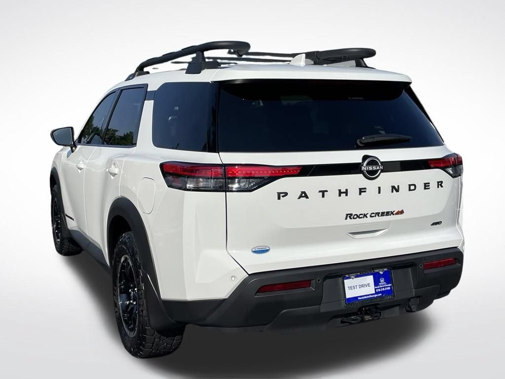 Used 2025 Nissan Pathfinder Rock Creek AWD/4WD image 4