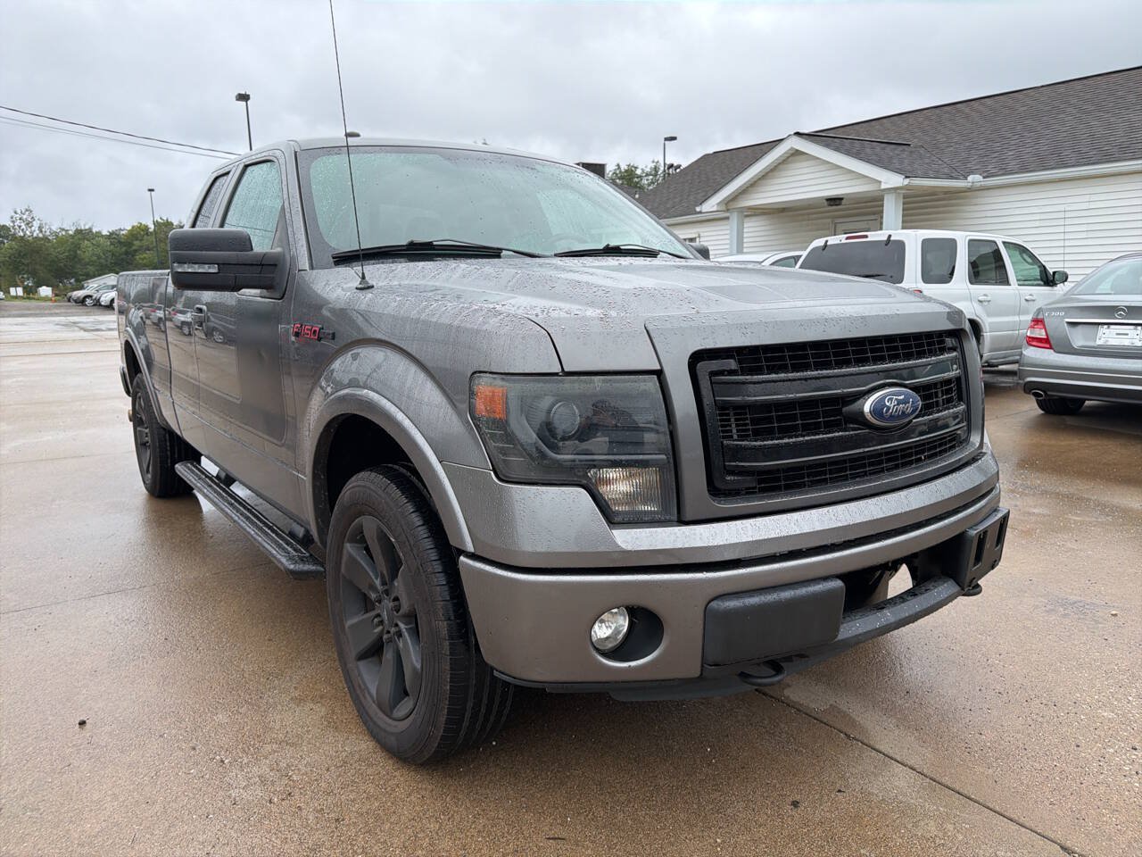 Used 2013 Ford F150 FX4 w/ Luxury Equipment Group AWD/4WD image 1