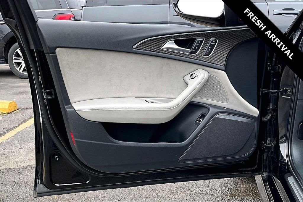 Used 2016 Audi S6 Prestige w/ Prestige Package image 19