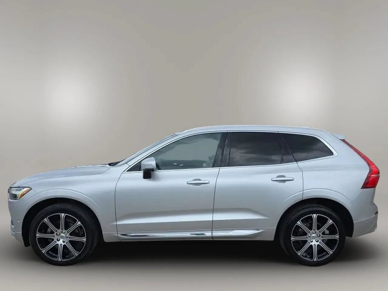 Used 2021 Volvo XC60 T5 Inscription w/ Advanced Package FWD image 5
