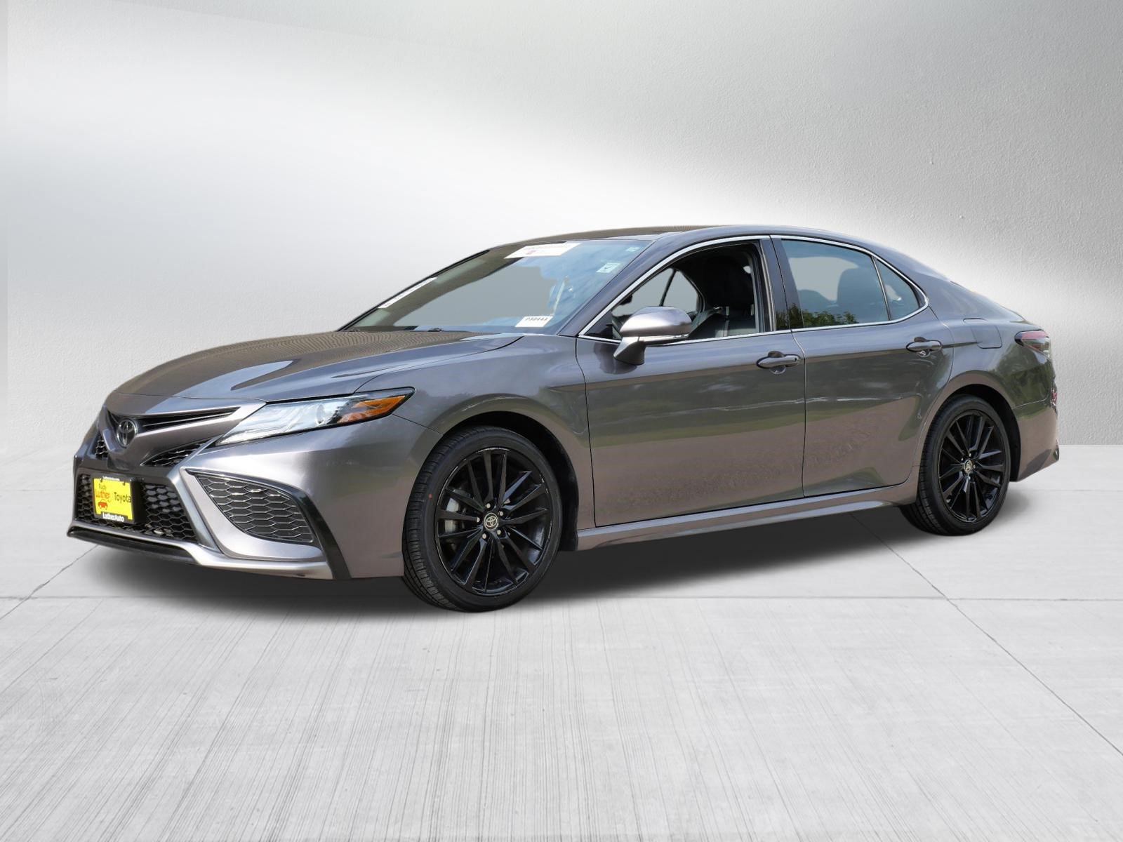 Certified 2024 Toyota Camry XSE FWD image 3