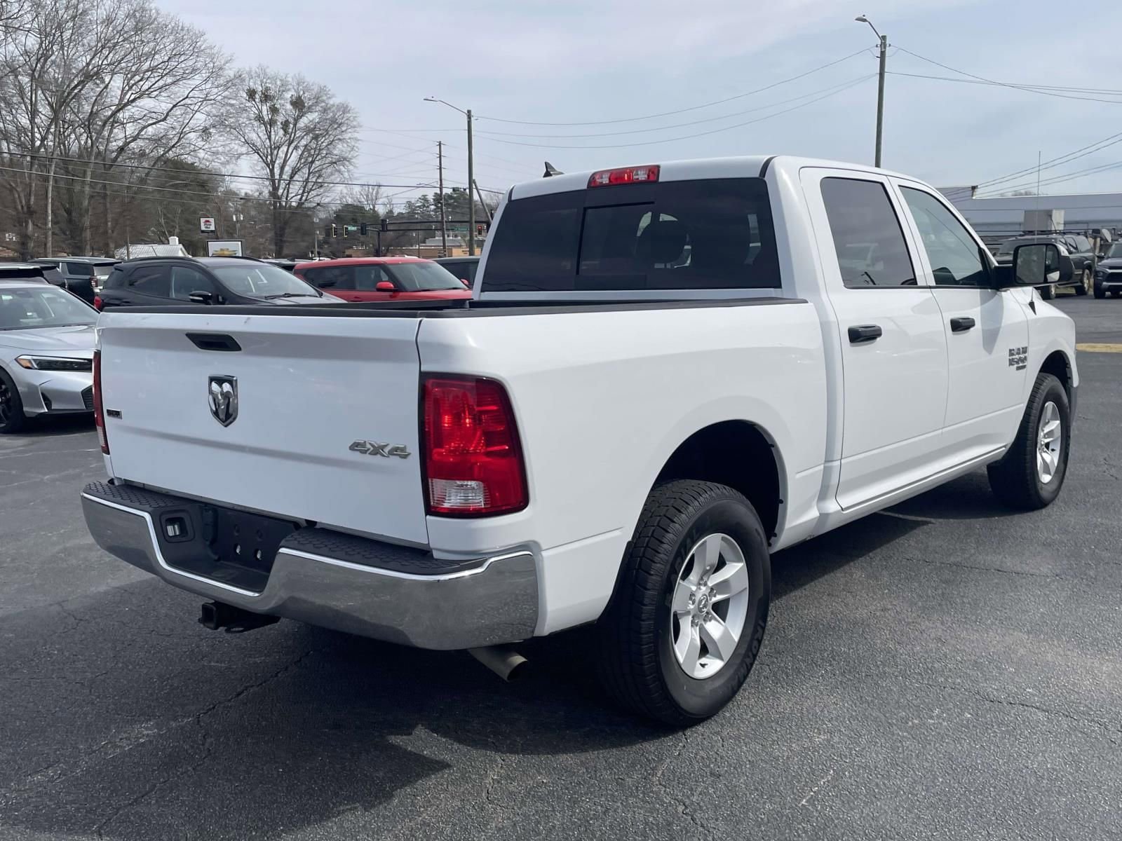 Used 2023 RAM 1500 Classic SLT w/ Trailer & Traction Group AWD/4WD image 3