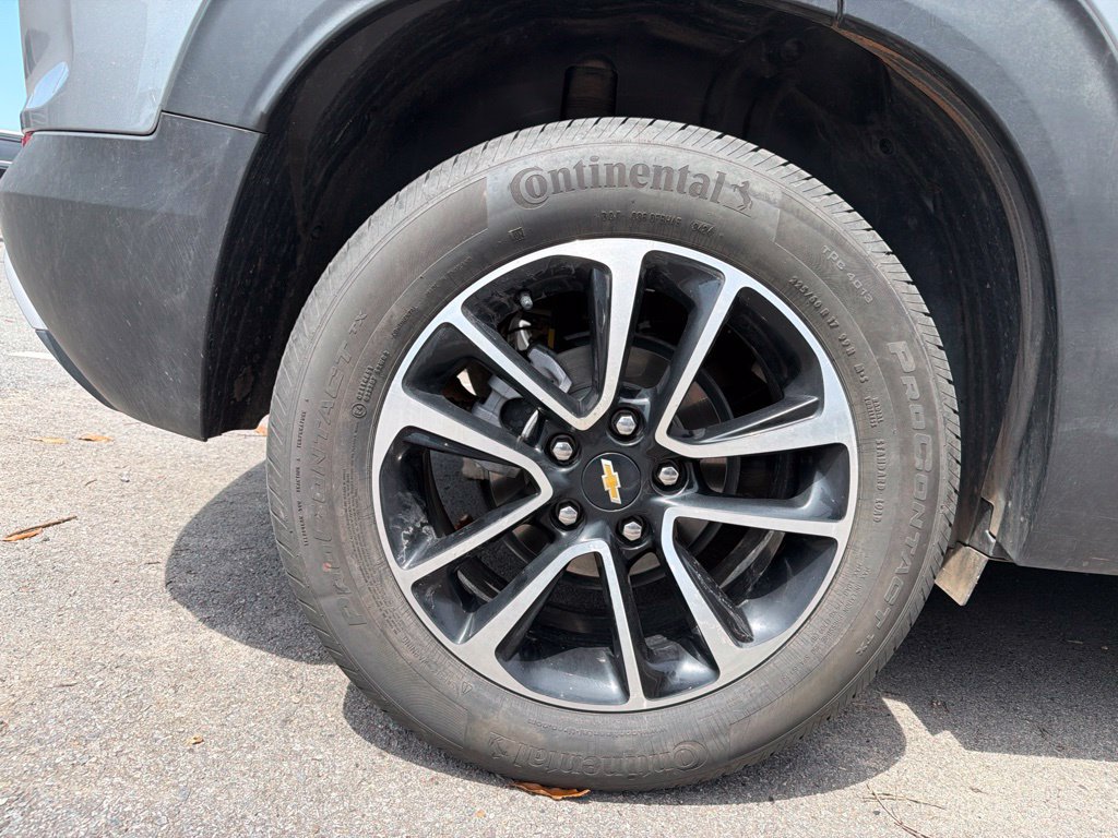 Used 2025 Chevrolet TrailBlazer LT FWD image 29