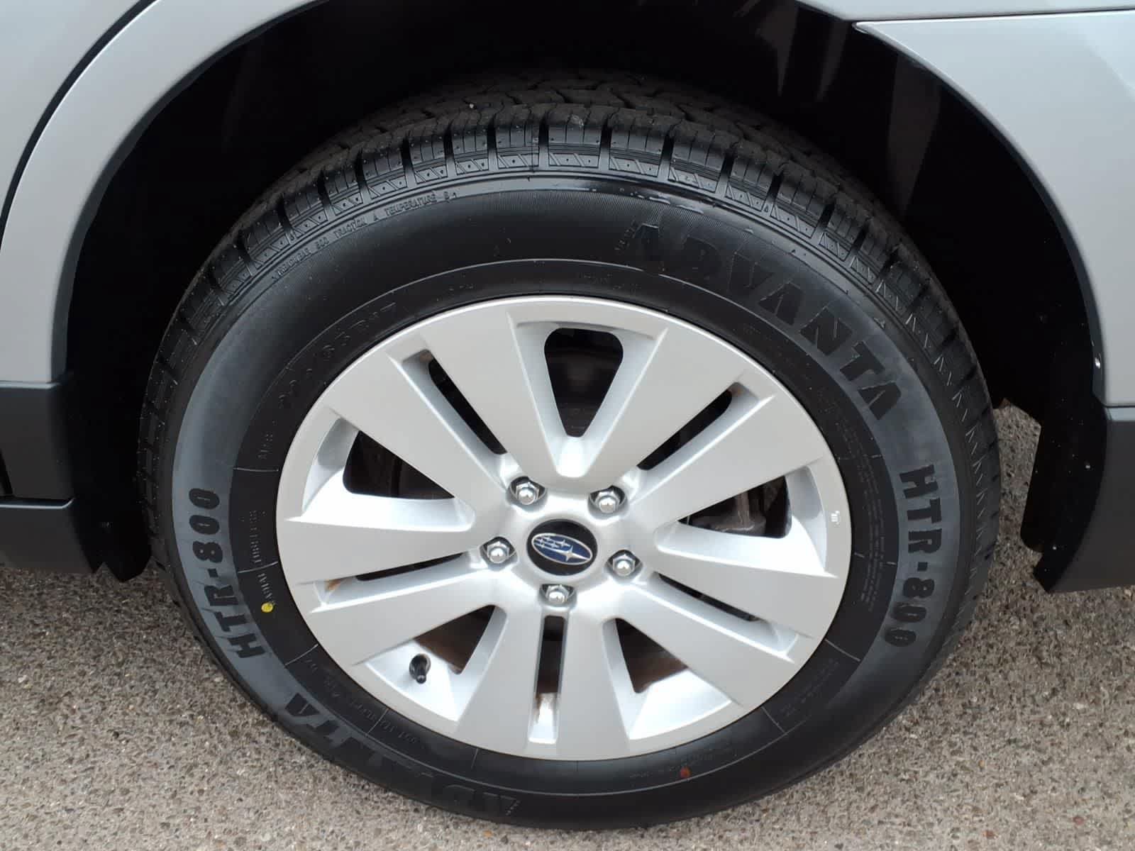 Used 2019 Subaru Outback 2.5i Premium AWD/4WD image 8