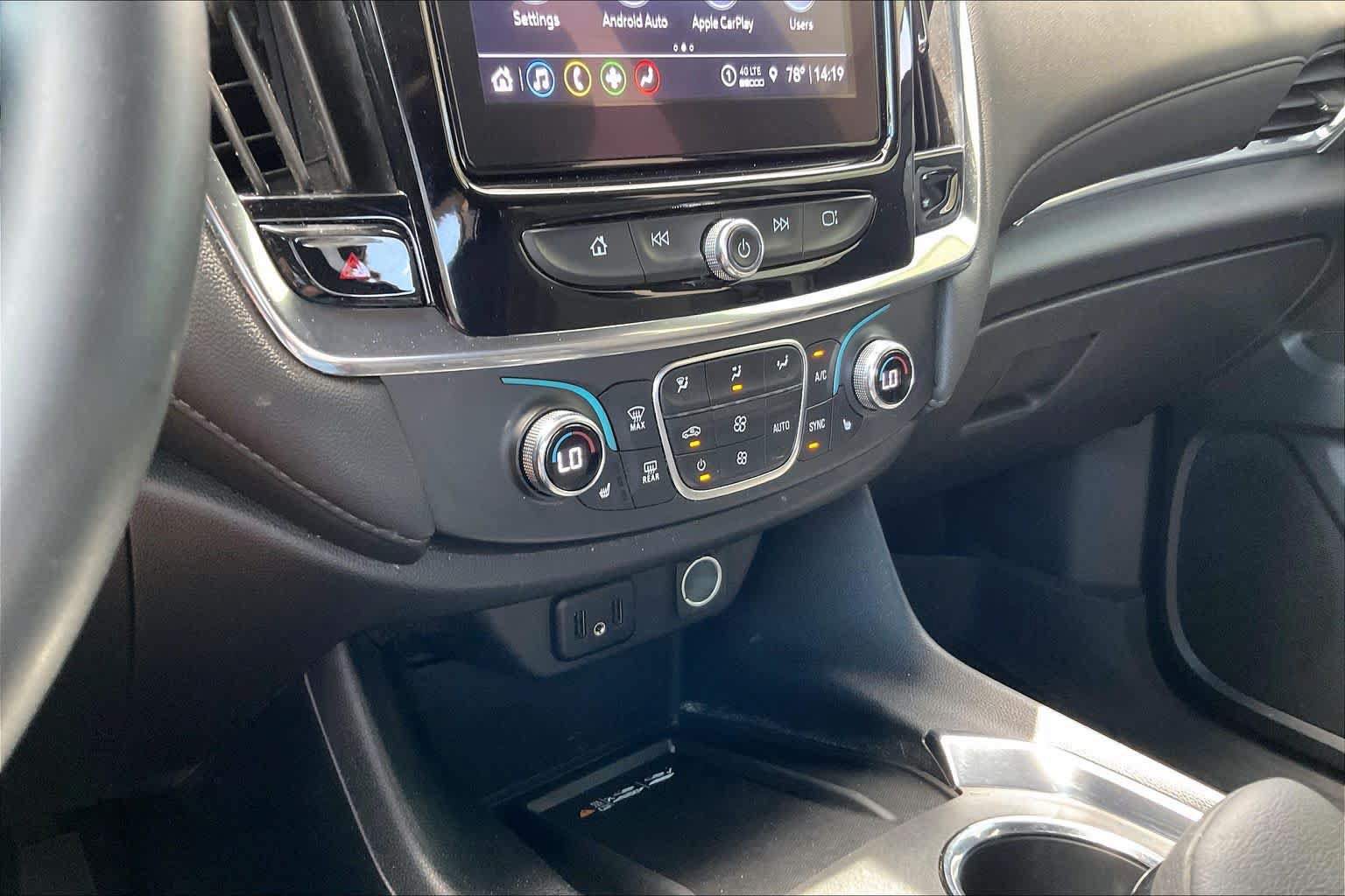 Used 2023 Chevrolet Traverse LT FWD image 31