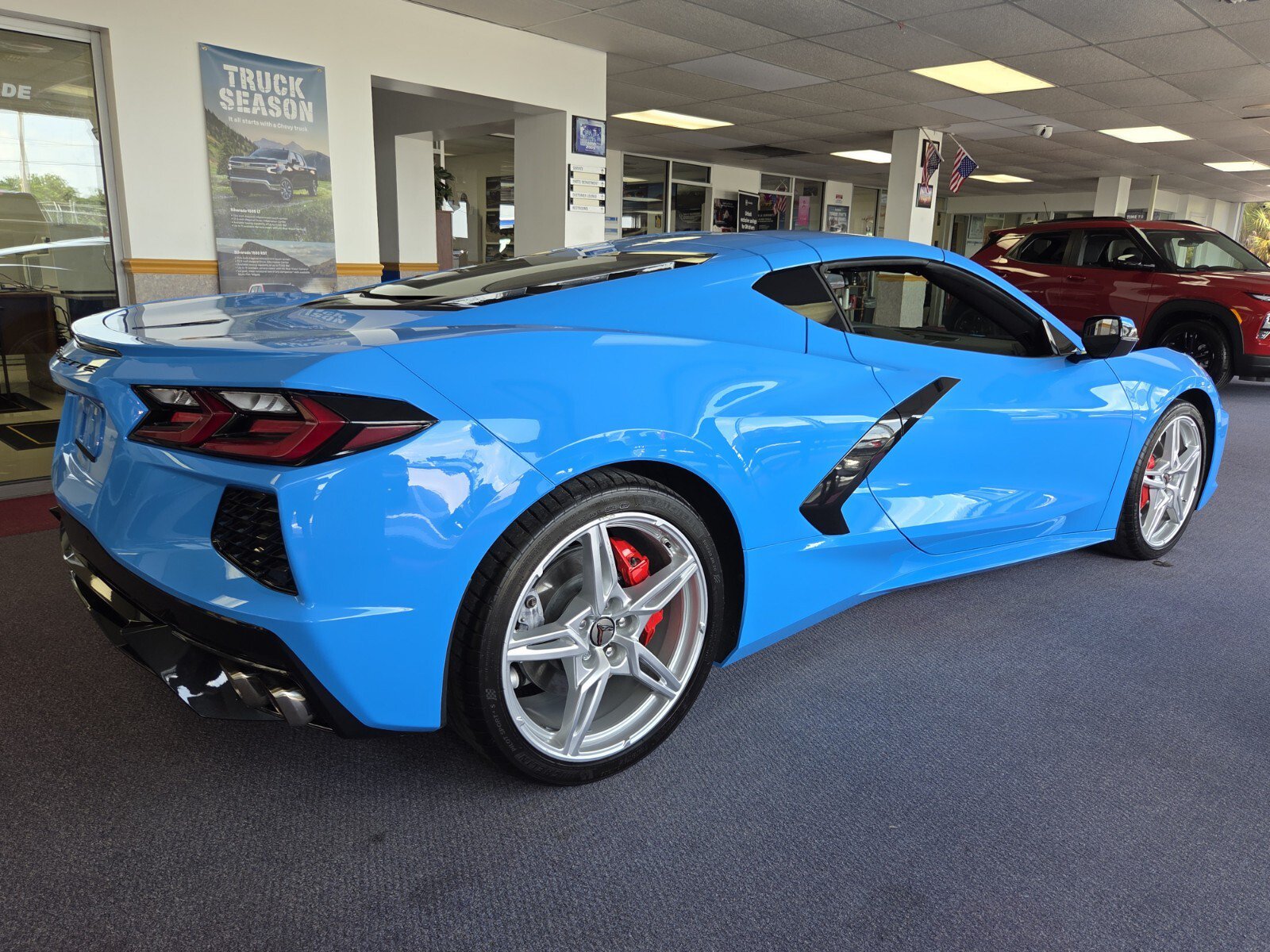 Certified 2023 Chevrolet Corvette Stingray Coupe w/ 1LT RWD image 5