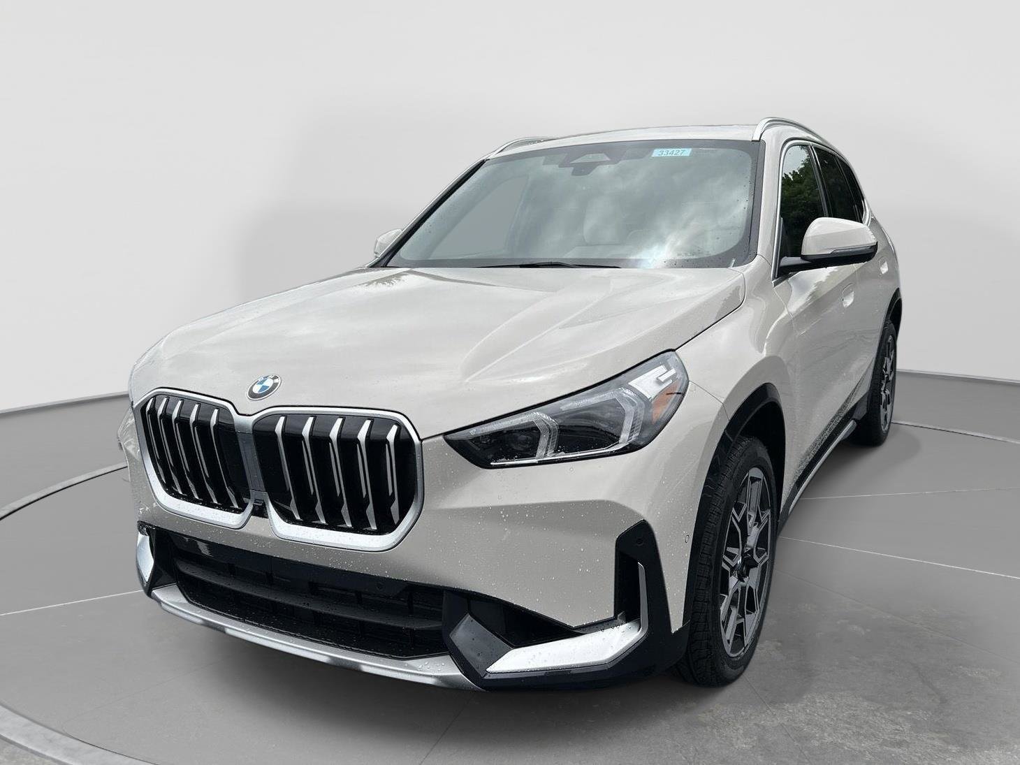 New 2026 BMW X1 xDrive28i w/ Technology Package AWD/4WD image 1