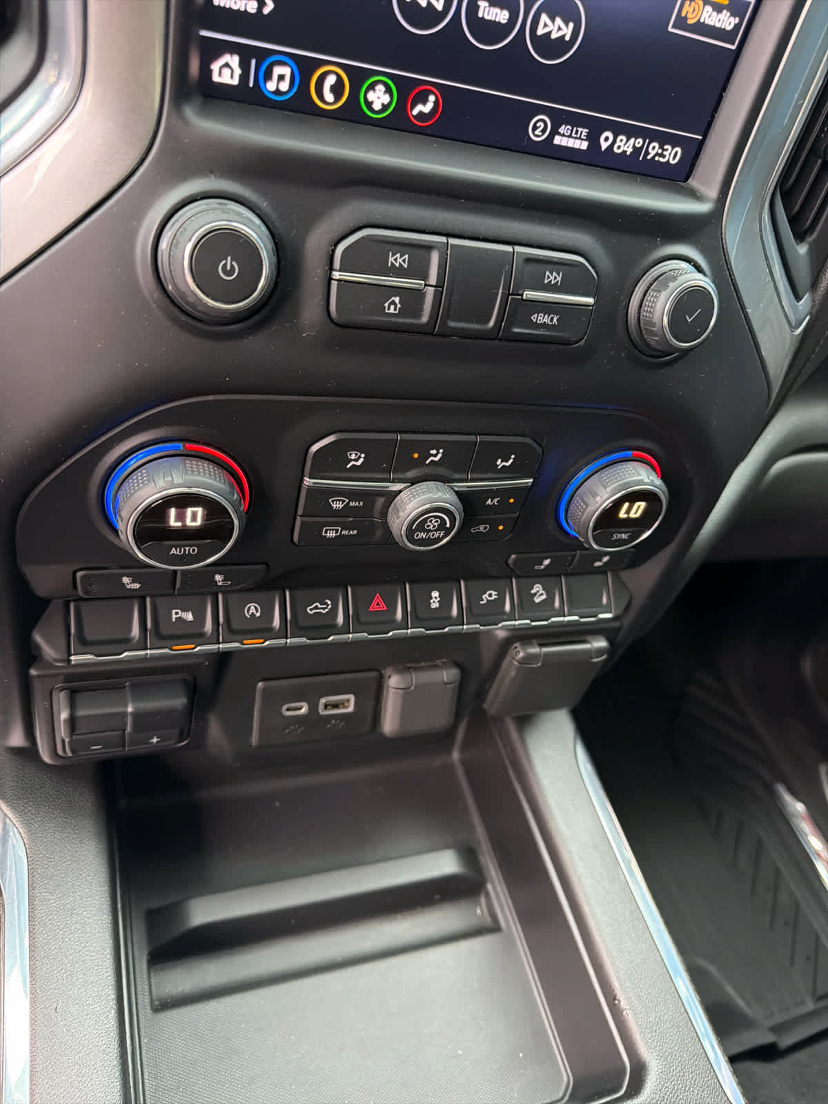 Used 2020 Chevrolet Silverado 1500 RST w/ All-Star Edition AWD/4WD image 23