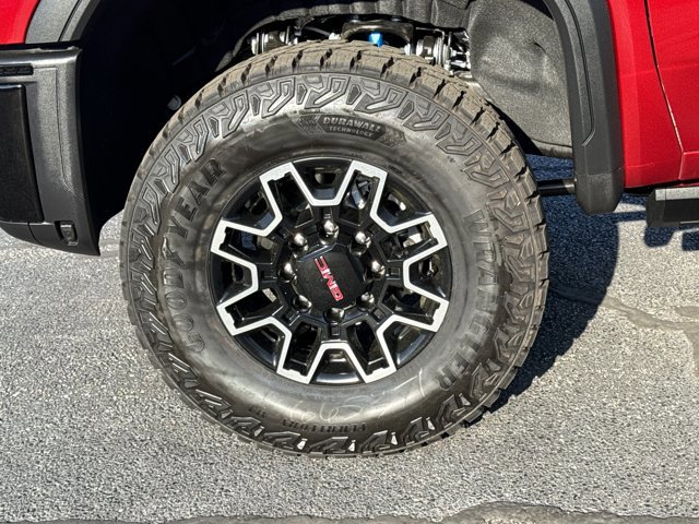 New 2026 GMC Sierra 2500 AT4X w/ LPO, Black Badging Package image 19