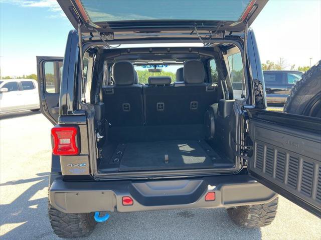 Certified 2021 Jeep Wrangler Unlimited Rubicon 4xe w/ Cold Weather Group image 41