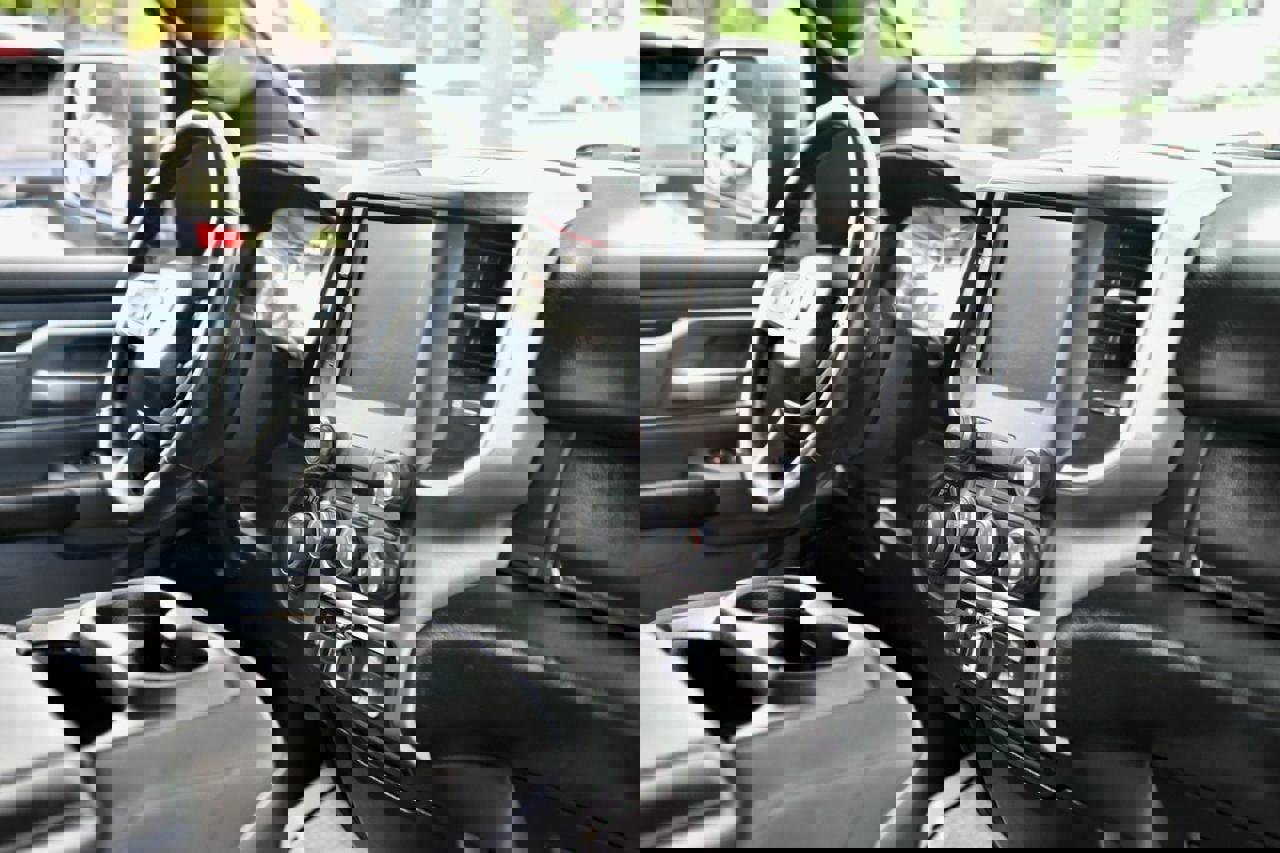 Used 2023 RAM 1500 Big Horn w/ Trailer Tow Group image 17