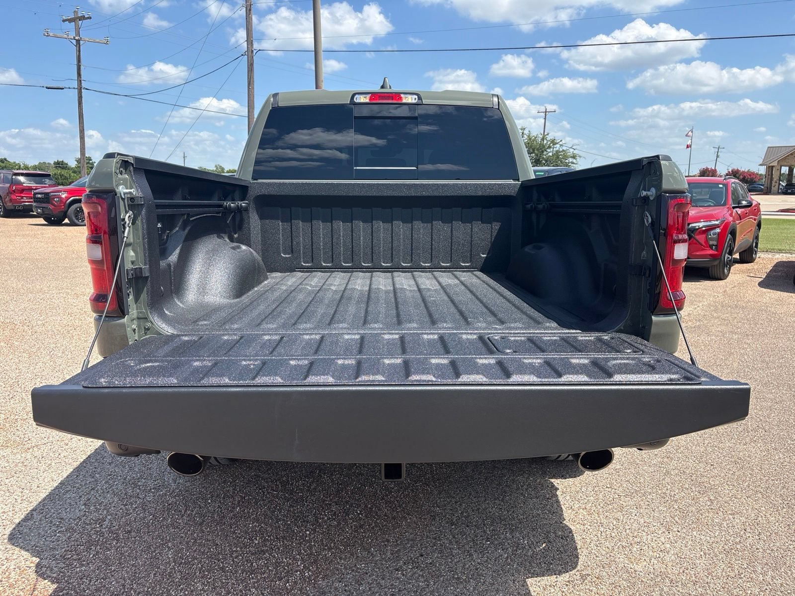 Used 2026 RAM 1500 Laramie w/ Night Edition AWD/4WD image 37