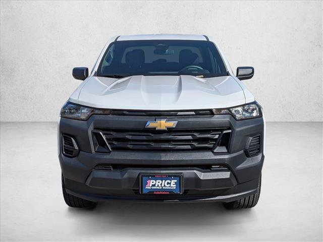 Used 2024 Chevrolet Colorado W/T image 2