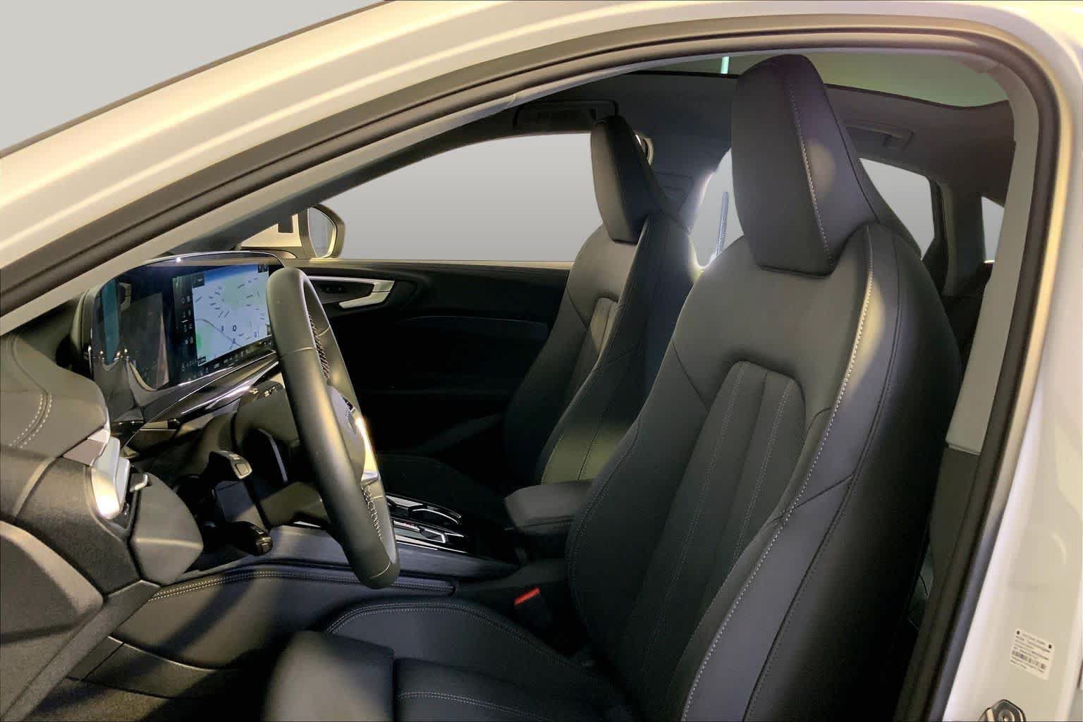 Used 2025 Audi A5 Premium Plus w/ Premium Plus AWD/4WD image 9