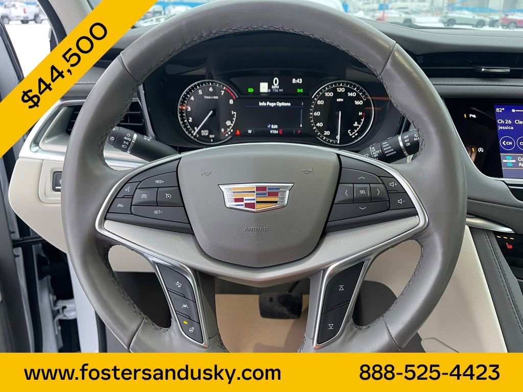 Used 2025 Cadillac XT5 Premium Luxury image 14