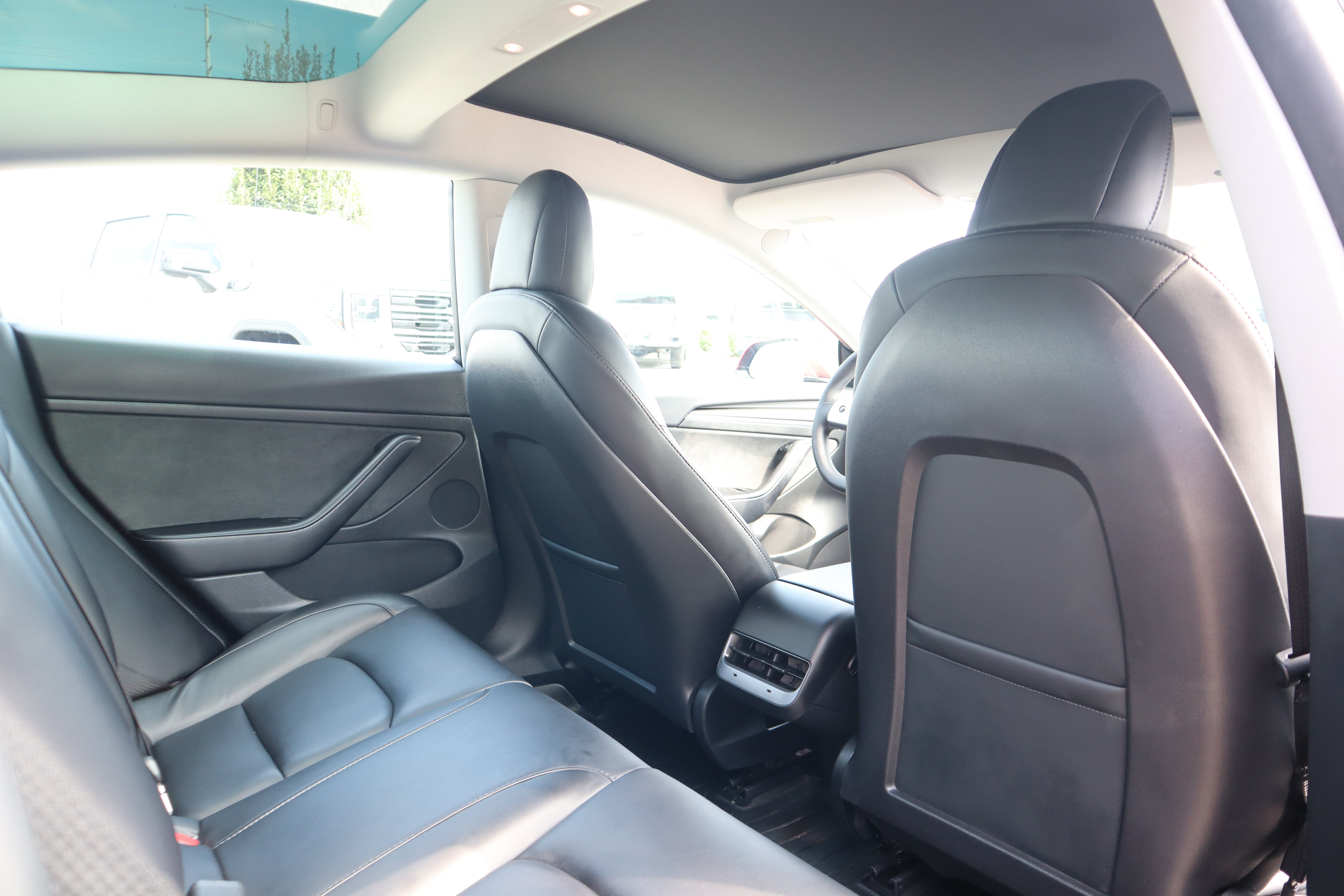 Used 2023 Tesla Model 3 Standard Range RWD image 25
