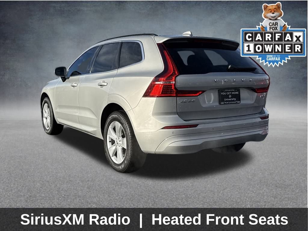 Used 2022 Volvo XC60 B5 Momentum image 6