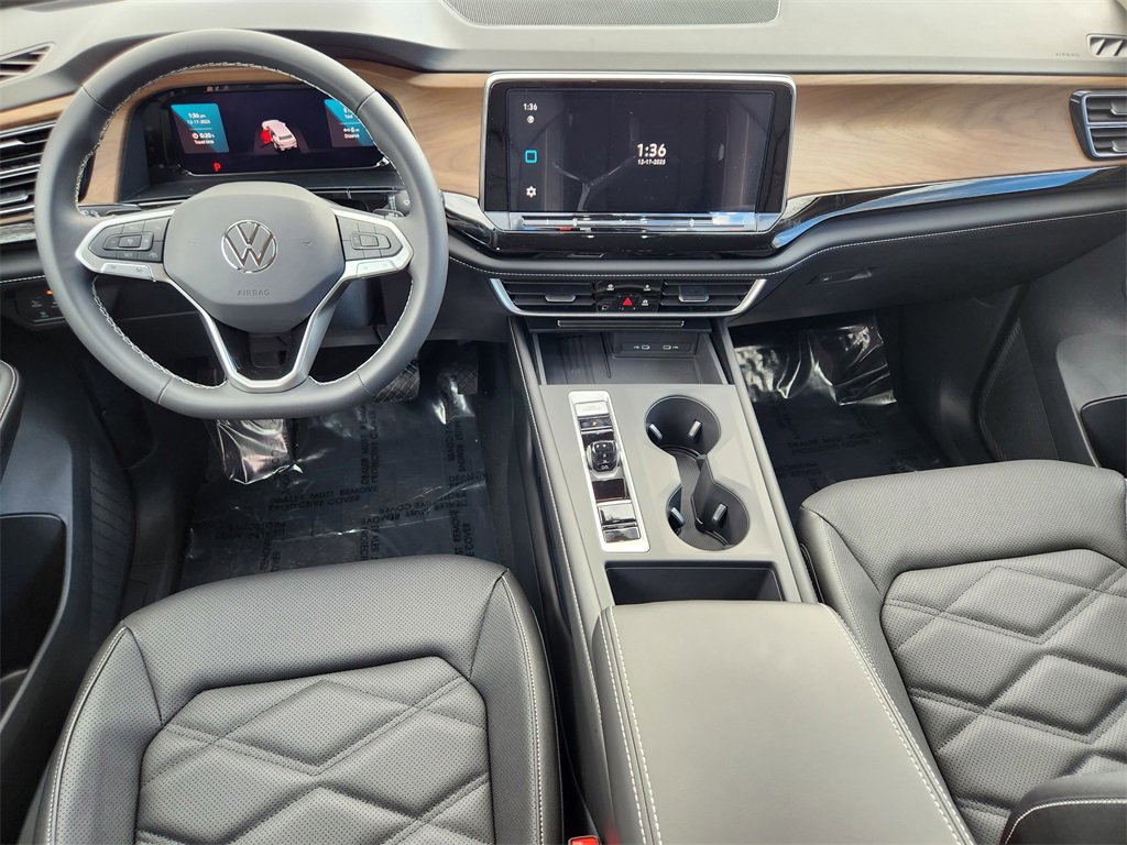 New 2026 Volkswagen Atlas SE image 2