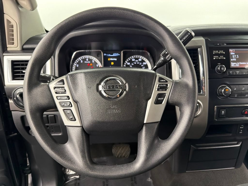 Used 2018 Nissan Titan SV RWD image 24