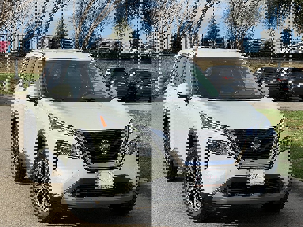 Certified 2023 Nissan Rogue SV image 2