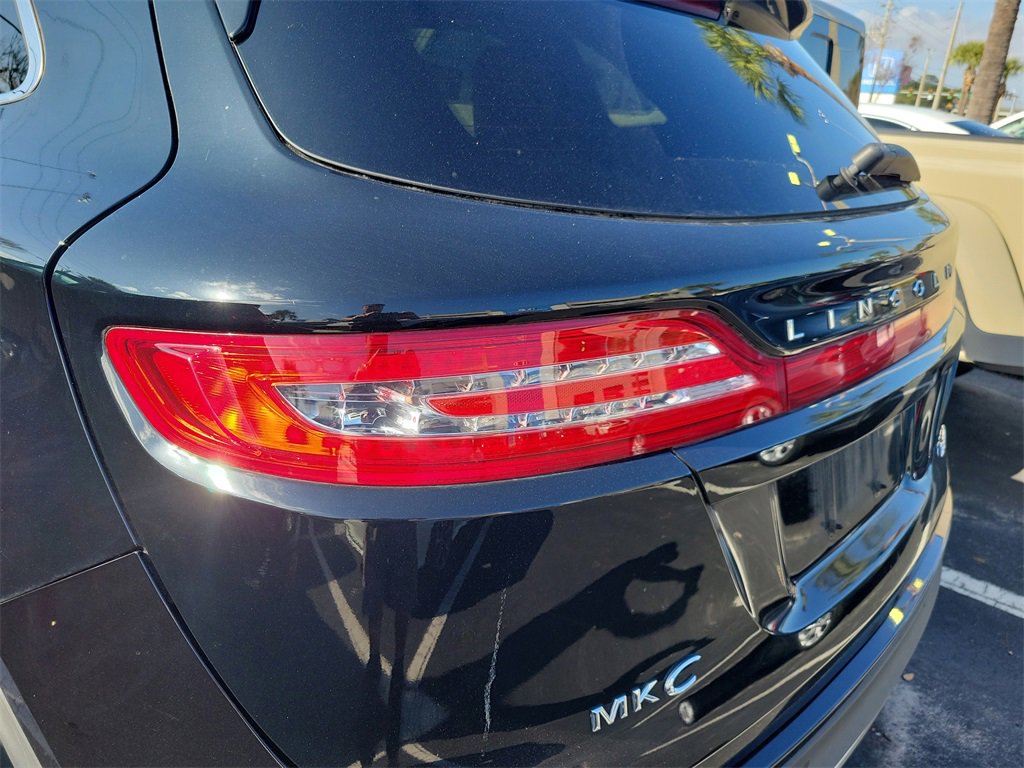 Used 2017 Lincoln MKC Reserve w/ Lincoln MKC Climate Package image 12