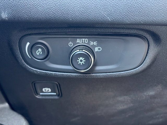 Used 2019 GMC Terrain SLE w/ Driver Convenience Package AWD/4WD image 31