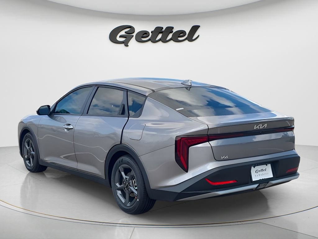 Used 2025 Kia K4 FWD image 14