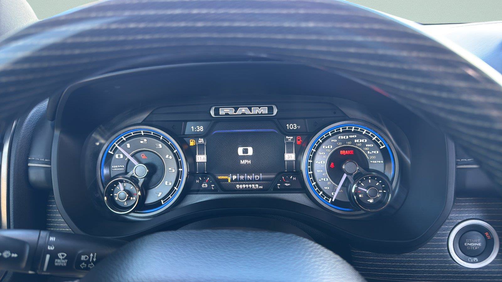 Used 2020 RAM 1500 Limited w/ Black Appearance Package AWD/4WD image 18