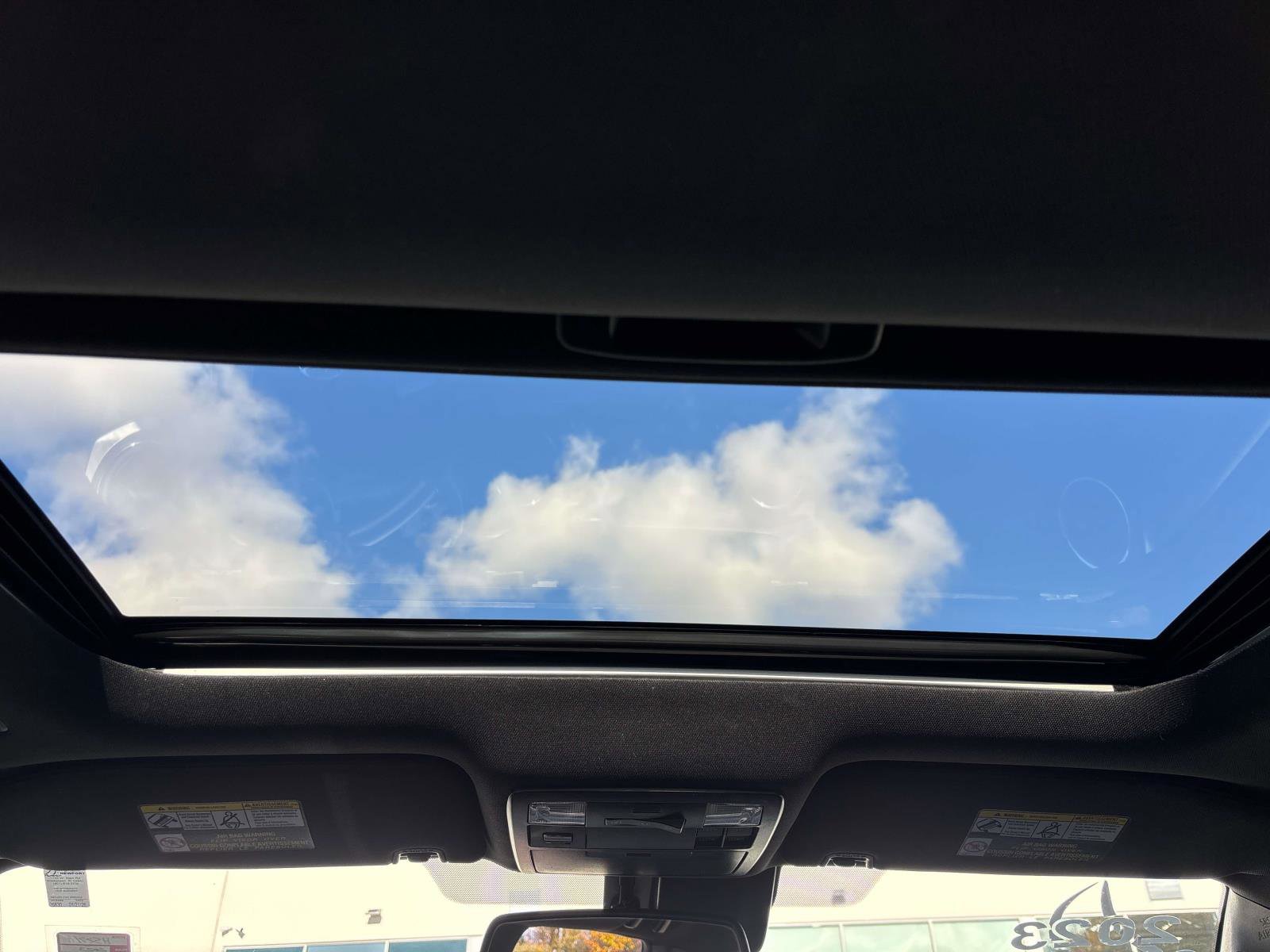 Used 2023 Toyota Tacoma Limited image 12