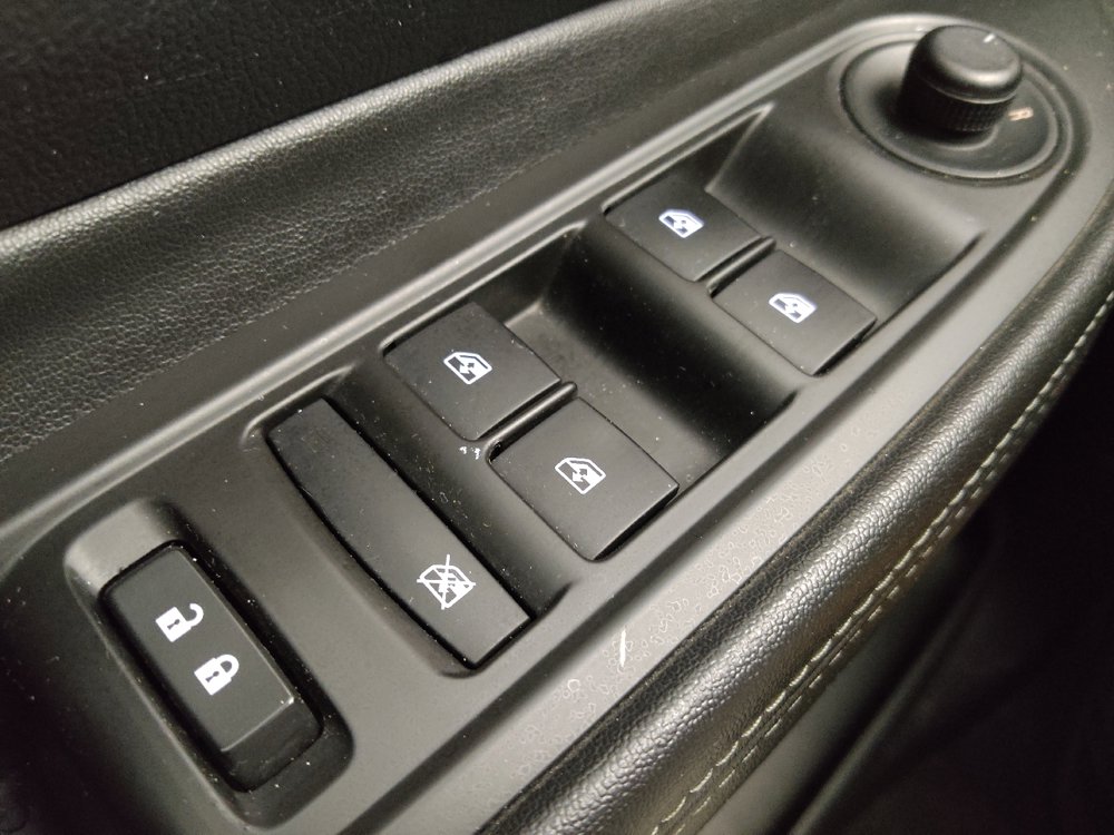 Used 2019 Buick Encore Preferred FWD image 27