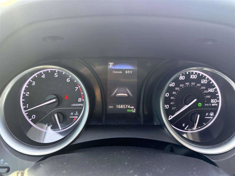 Used 2018 Toyota Camry LE w/ Convenience Package image 30