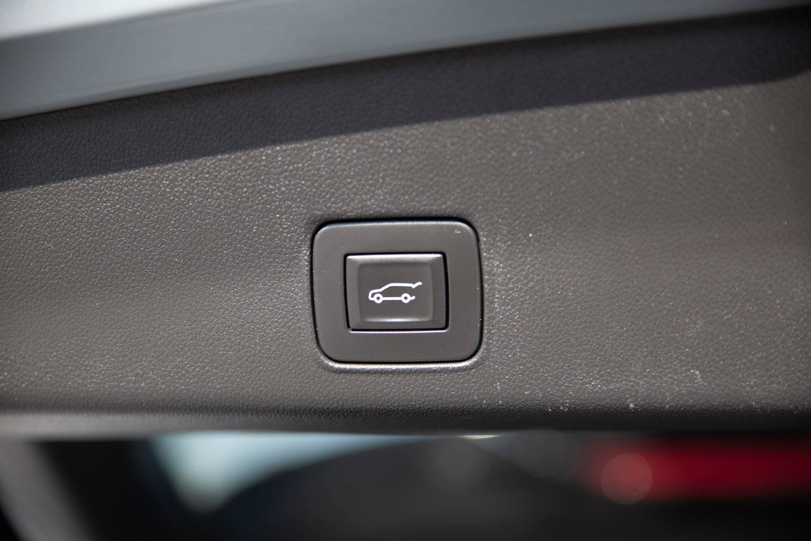 Used 2024 Chevrolet TrailBlazer LT w/ Convenience Package FWD image 26