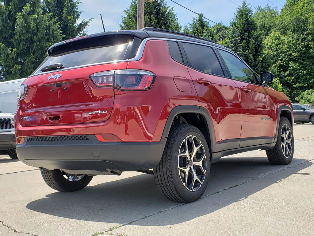 New 2026 Jeep Compass Limited AWD/4WD image 3