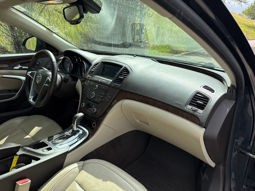 Used 2013 Buick Regal Premium FWD image 30