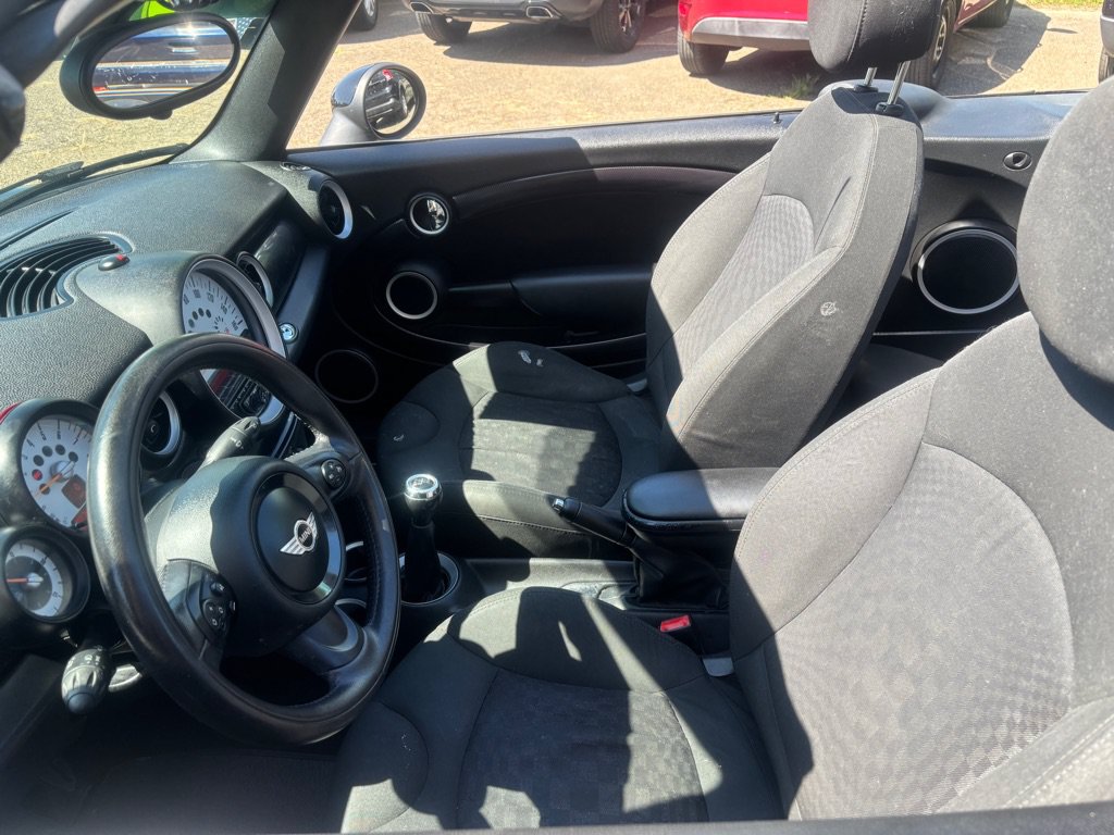 Used 2014 MINI Cooper S FWD image 11