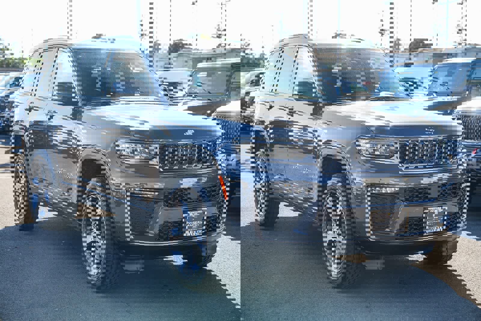 New 2026 Jeep Grand Cherokee Limited image 3