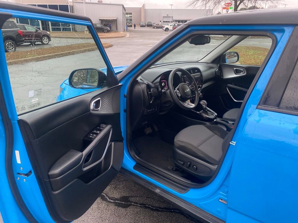 Used 2024 Kia Soul S image 10
