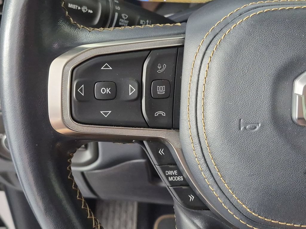 Used 2025 RAM 1500 Tungsten AWD/4WD image 19