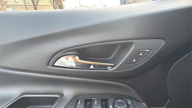 Used 2024 Chevrolet Equinox LT image 12
